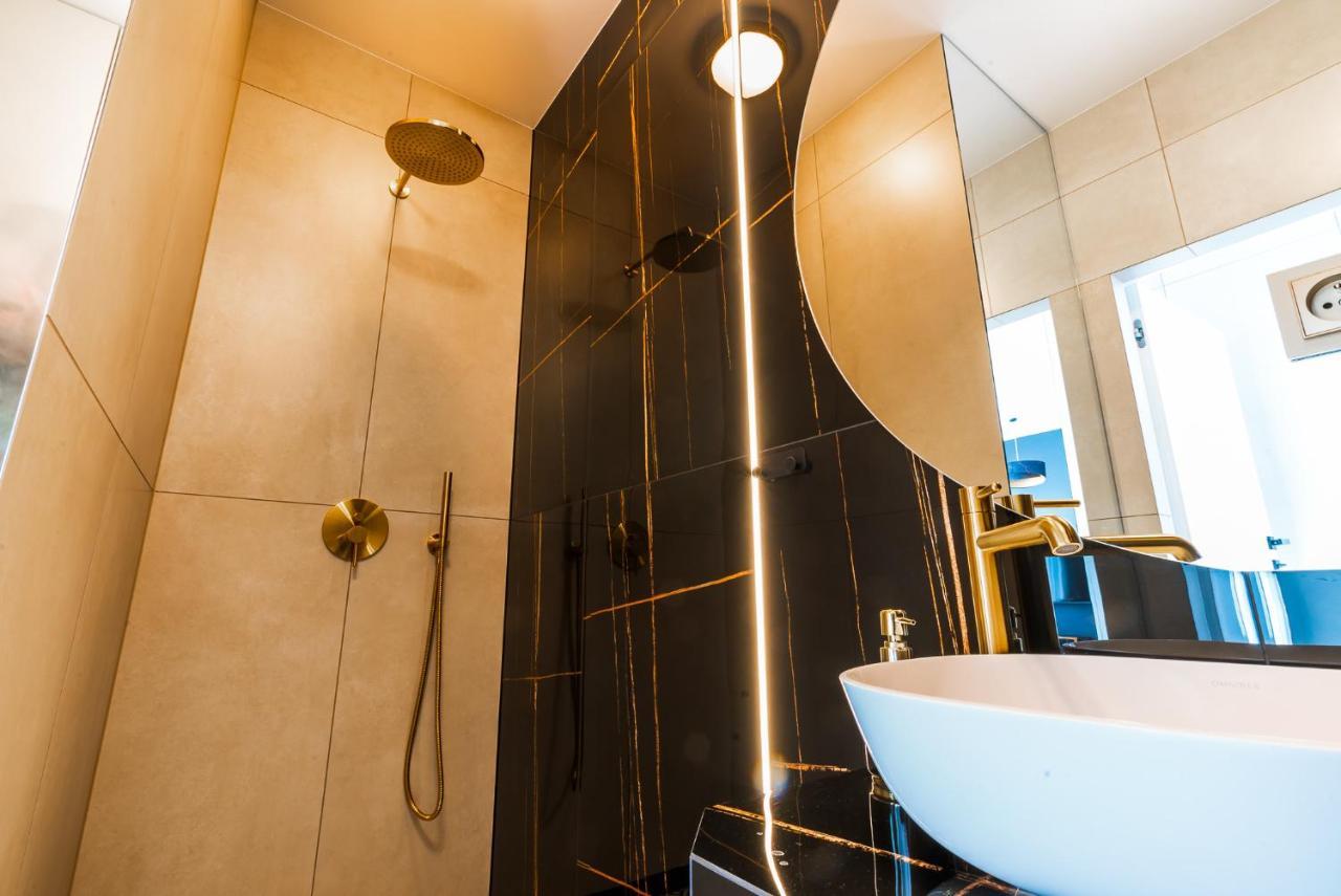 קילצה Apartament Plaza Tower 14 Pietro מראה חיצוני תמונה